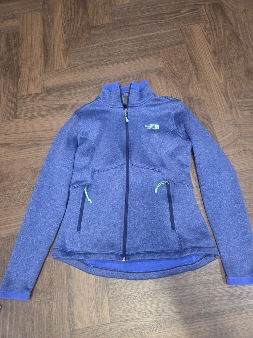 0The North Face Women's Heathered Navy Blue/Purple Full-Zip Fleece Jacket